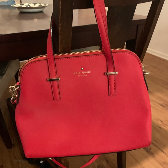 ** Like New ** Brilliant Red Kate Spade Rachelle - Picture 2 of 8